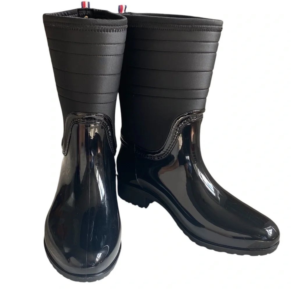 TOMMY HILFIGER Fonsi Rain Boots Round Almond Toe Black Red White Blue Women 8